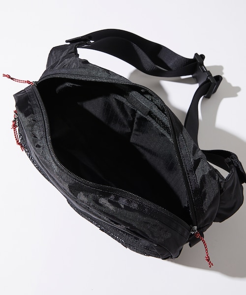 新品NANGA × SPEAKEASY リュック ウエストバッグ 2WAY 新品NANGA × SPEAKEASY リュック ウエストバッグ 2WAY