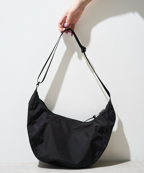 別注 LAUGHING SHOULDER BAG L LEATHER PATCH｜フリークスストアの通販