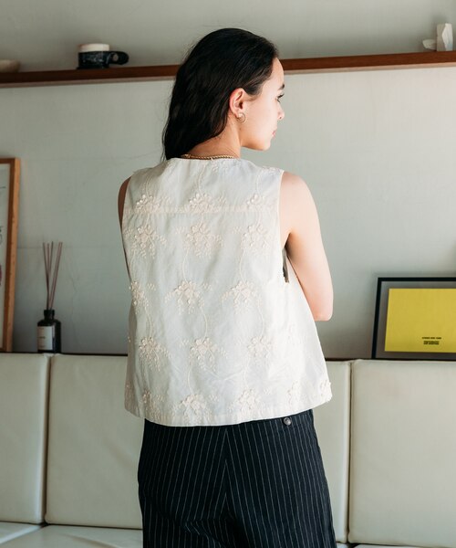花柄刺繍 ベスト｜フリークスストアの通販｜&mall（アンドモール）三井