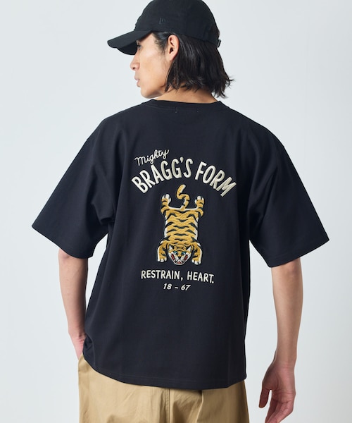 1899M【超人気デザイン】シュプリーム☆センター刺繍ビッグロゴ Ｔシャツ FREAK'S STORE tシャツ 限定展開 ビッグシルエット デザイン刺繍