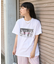箔フォト WOMAN Tシャツ
