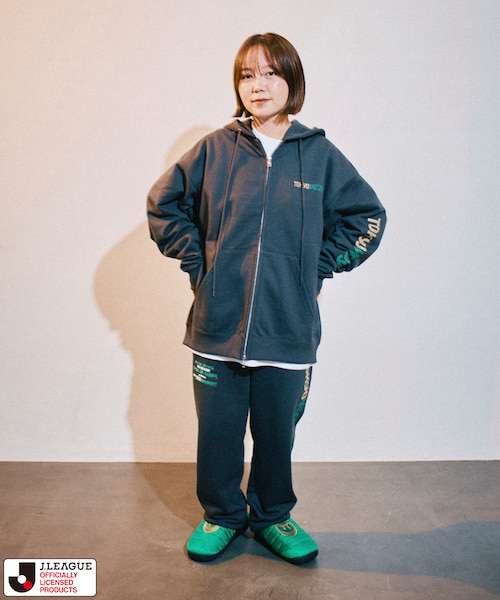 J.LEAGUE × FREAK'S STORE 別注SUPPORTERS ZIP HOODIE【東京ヴェルディ