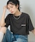 ”HAPIDANBUI” 目隠しコミック柄 プリントTシャツ