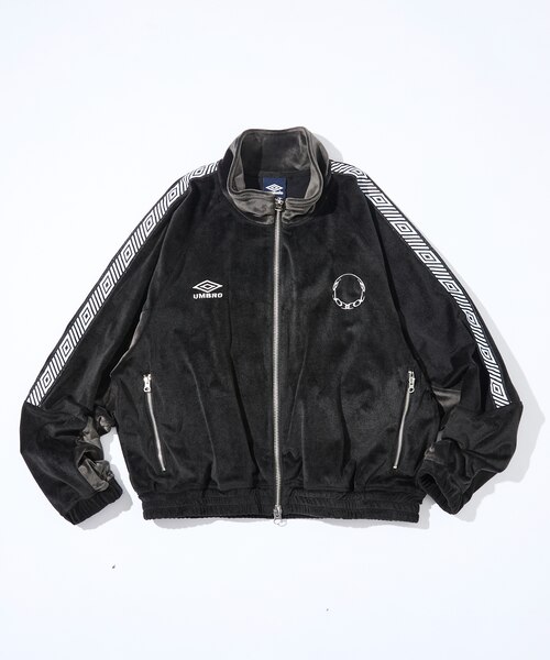 8月14日 12:00販売開始】UMBRO × ONE OR EIGHT ベロア トラック