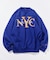 リラックスフィット NYCロゴ クルーネックスウェット