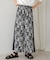 柄プリントパンツ