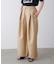 スレンダーベルトワイドパンツ