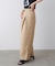 スレンダーベルトワイドパンツ
