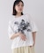 モノトーンフラワーＴシャツ