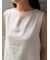 DRAPED RUFFLE SLEEVELESS TOP（ﾄﾞﾚｰﾌﾟﾗｯﾌﾙｽﾘｰﾌﾞﾚｽﾄｯﾌﾟｽ）