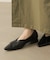 Ｖカットポインテッドスタックヒールパンプス