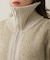 フェザーテープニットベスト