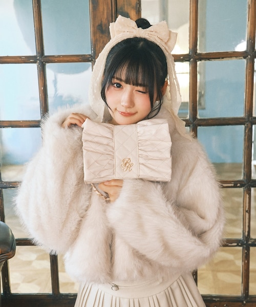 【ファーゴ様】専用・3点まとめ買い（1/2）①緑360ｇ×2袋≪同時購入割特価≫ ショートフェイクファーブルゾン｜ウィゴーの通販｜&mall（アンド