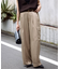サテンカーゴパンツ