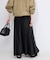 《ブラックのみWEB限定/追加2》グロッシーサテンフレアスカート