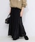 《ブラックのみWEB限定/追加2》グロッシーサテンフレアスカート