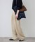 サテンタックパンツ