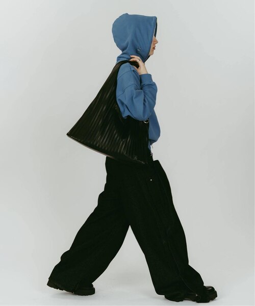 Knuth Marf/クヌースマーフ leather pleats bag｜ジョイントワークスの