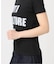 ロゴプリント Tシャツ/ J LOGO PRINT TEE
