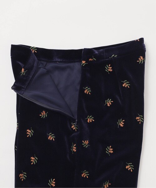 刺繍ベロアフレアパンツ｜アウトドアプロダクツユージュアルシングスの