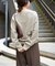 WOOL SIGNATURE Vネックニット
