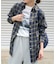 チェックシャツ