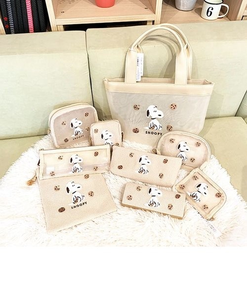 US SNOOPY メッシュボックス　レア スヌーピー フェイス メッシュボックスポーチ 小物入れ ペン