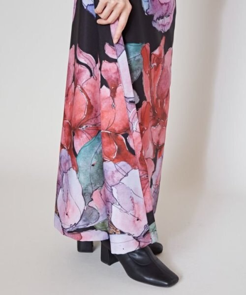【タグ付き未使用品❗】茶色地にピンクの花が上品な巻きスカート38M カヤ】花滲みならい巻きスカート｜カヤの通販｜&mall（アンド