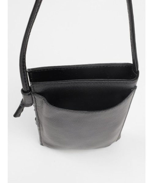 スマホショルダーポシェット｜メドックの通販｜&mall（アンド