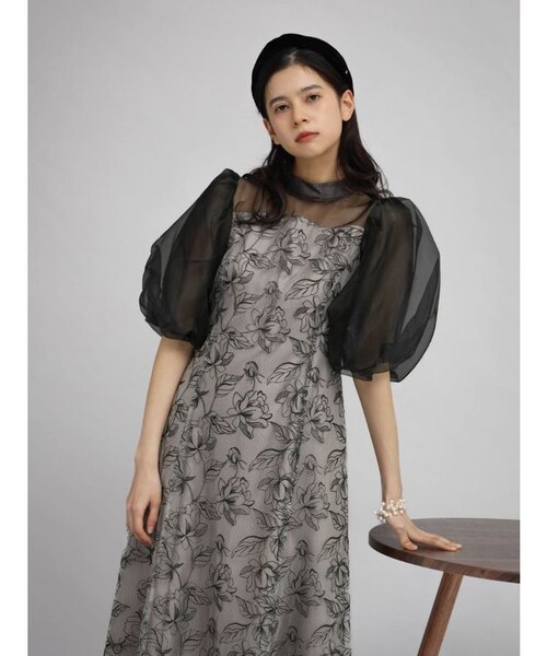バルーンスリーブフラワー刺繍ドレス｜メドックの通販｜&mall（アンド