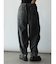 コットンセルロースブラックデニムタックパンツ