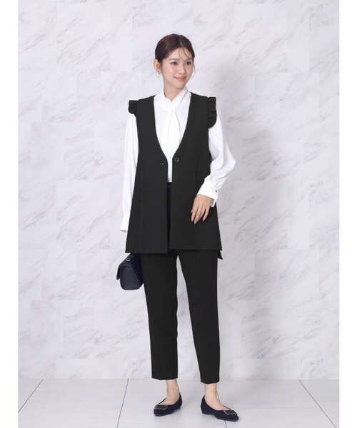 ノーカラー3WAYフリルジレ｜メドックの通販｜&mall（アンドモール