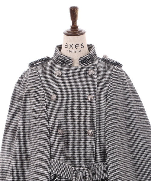 アクシーズファム　axes femme　ダブルボタンケープコート　アウター axes femme（アクシーズファム）の「ダブルボタンケープコート