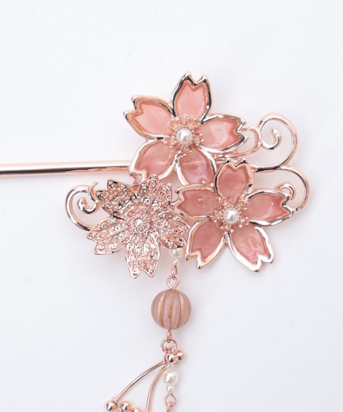 アクシーズファム 桜 モチーフ アクセサリー 3点セット デザイナー取材】axes femmeから、春を彩るお洋服「Blooming