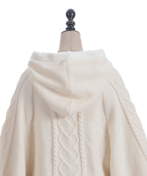 ハート編柄裏ボアニットケープ｜アクシーズファムの通販｜&mall