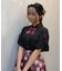 リボンブローチ付き姫袖風ブラウス