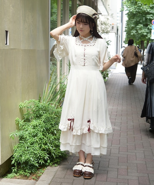 ローズ×はしごレースワンピース｜アクシーズファムの通販｜&mall