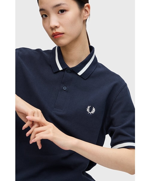 新品タグ付き フレッドペリーThe Fred Perry Shirt - M2 The Fred Perry Shirt - M2／イングランド製フレッドペリー