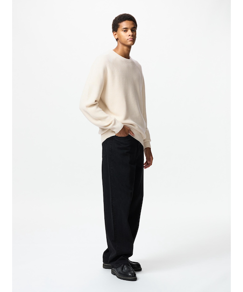 3Dクルーネックセーター｜ユニクロの通販｜&mall（アンドモール）三井