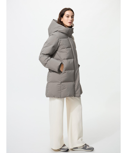 ユニクロレディースXL・シームレスダウンショートコート(ネイビー