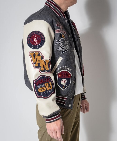 アメフト スタジャン 楽天市場】アメフトヘルメット/名入れスタジアムジャケット