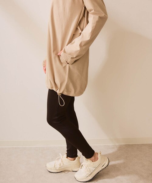 No.858 FILA 秋色beigeのゆったりꫛꫀꪝ✧‧˚ワンピ☆XL☆新品☆ FILA/フィラ ラッシュガード上下セット バックフリルトップス＋