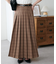 プリーツロングスカート