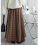 プリーツロングスカート