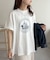 【ユニセックス】スーベニアモノクロモチーフTシャツ《WEB限定カラーあり》
