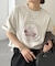 【ユニセックス】スーベニアモノクロモチーフTシャツ《WEB限定カラーあり》