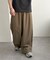 【ユニセックス】アジャストベルト付きタックワイドパンツ