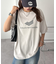 【ユニセックス】スプレー加工コーポレートグラフィックTシャツ