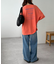【ユニセックス】ミックスフォントバックグラフィックTシャツ
