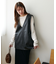 フェイクレザーVネックベスト